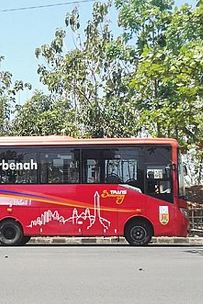 Integrated Sustainable Bus Rapid Transit Development in Semarang